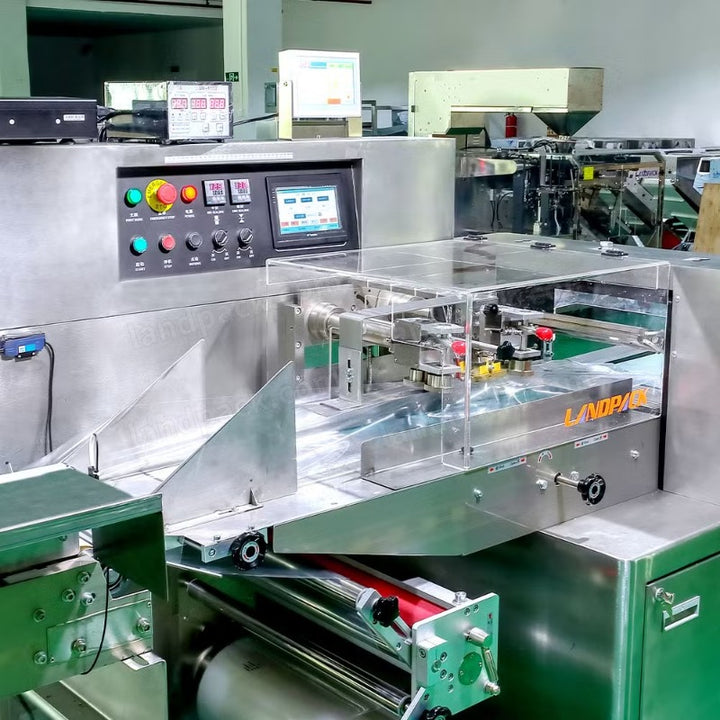 Automatic Full Cutlery Set Flow Packaging Machine – Fork, Spoon, Chopsticks, Napkin, Toothpick