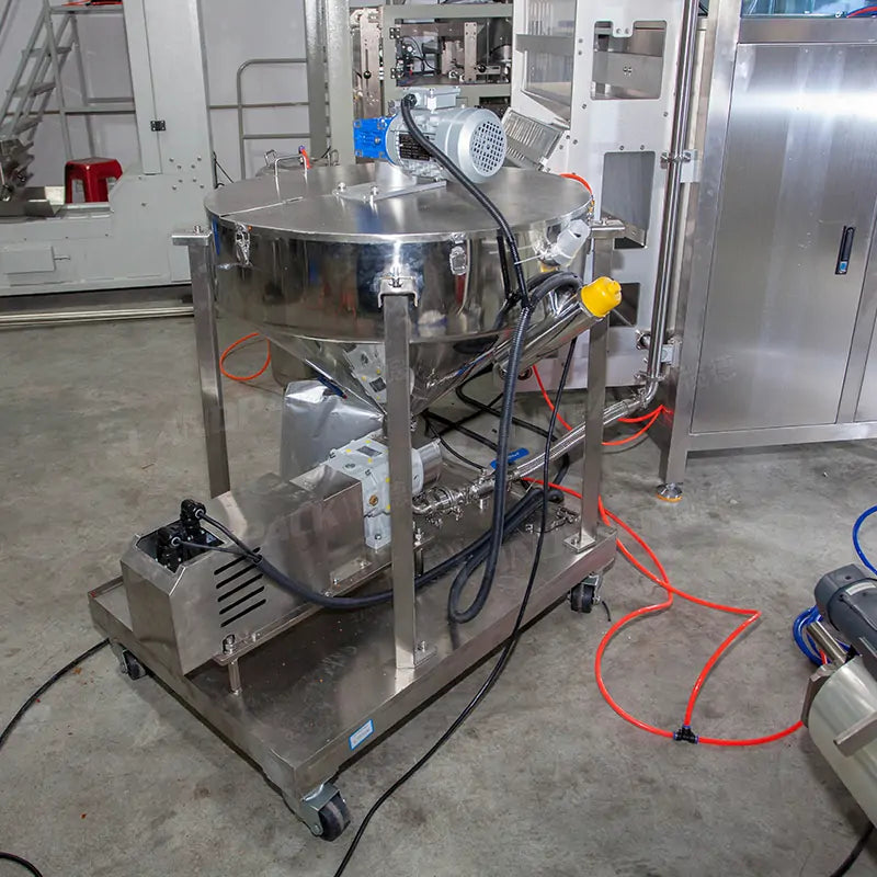 liquid filling and packing machine