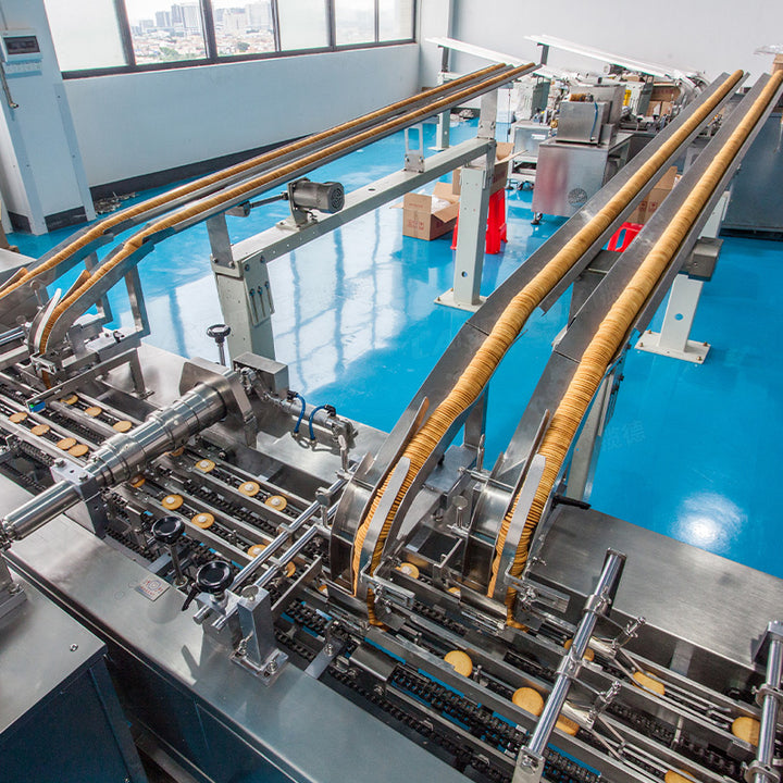 Automatic Sandwich Biscuits Packing Machine With Cream Injector