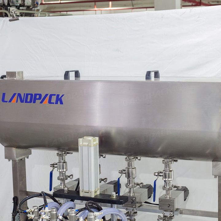 Automatic 4 Heads Gear Pump Liquid Plastic Bottle Filling Machine