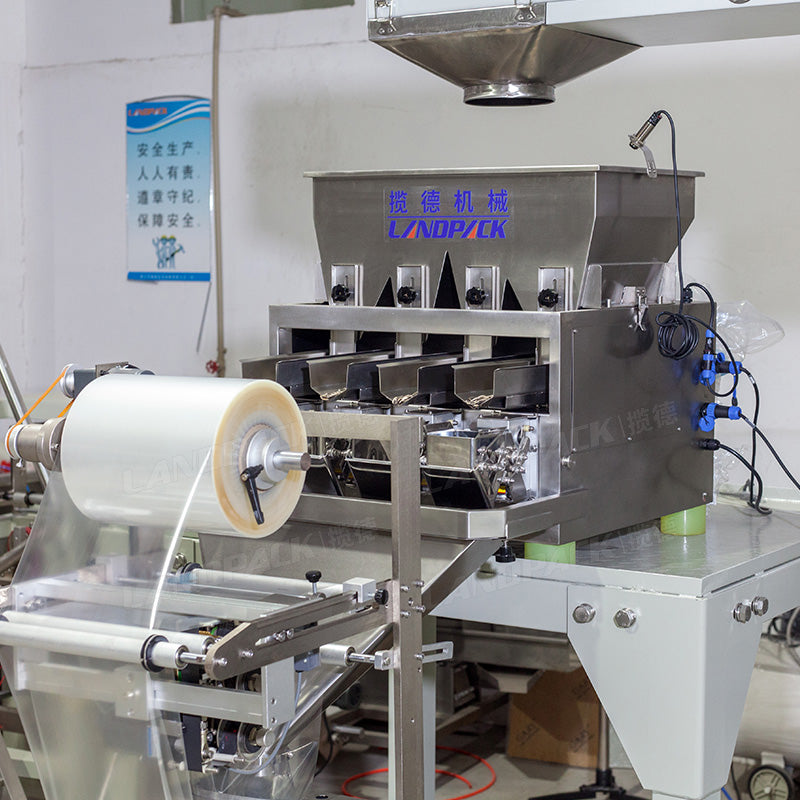 High Precision Linear Weighing Packing Machine For Nut Cashew Beans