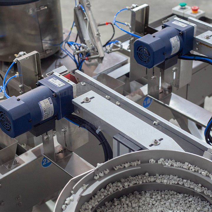 Automatic Screw Nail Nut Counting Packing Machine With Vibrating Feeder