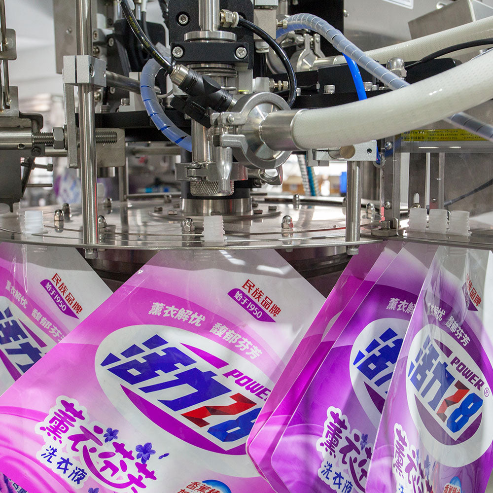 Automatic Spout Pouch Squeeze Pouch Rotary Liquid Filling Capping Machine