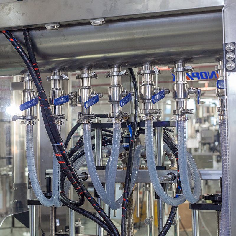 Automatic Liquid Bottle Filling Capping Lebeling Line
