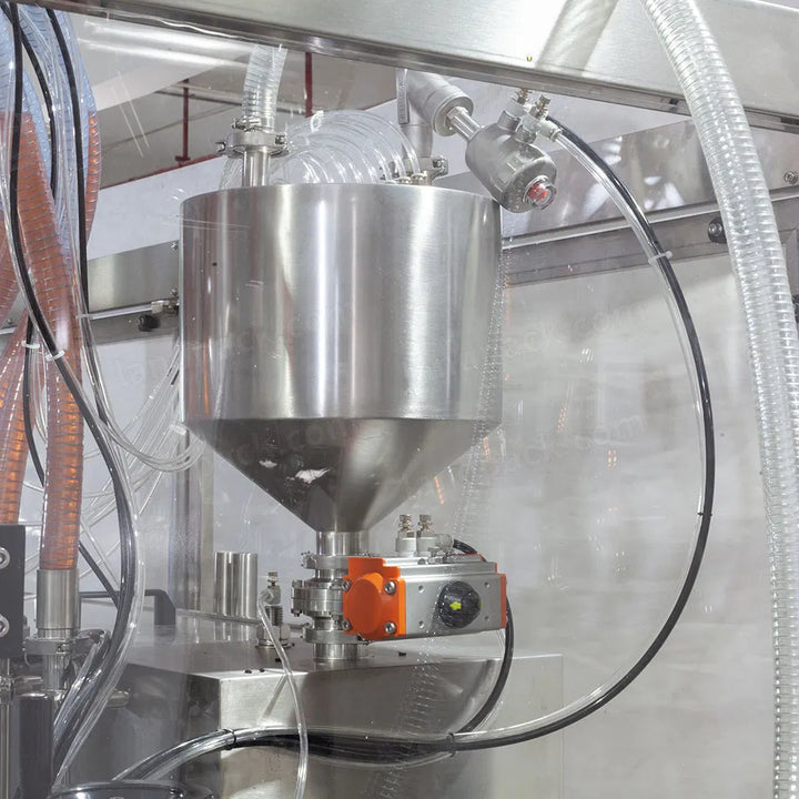 500ml-5L Automatic Liquid Filling Capping and Labelling Machine Line