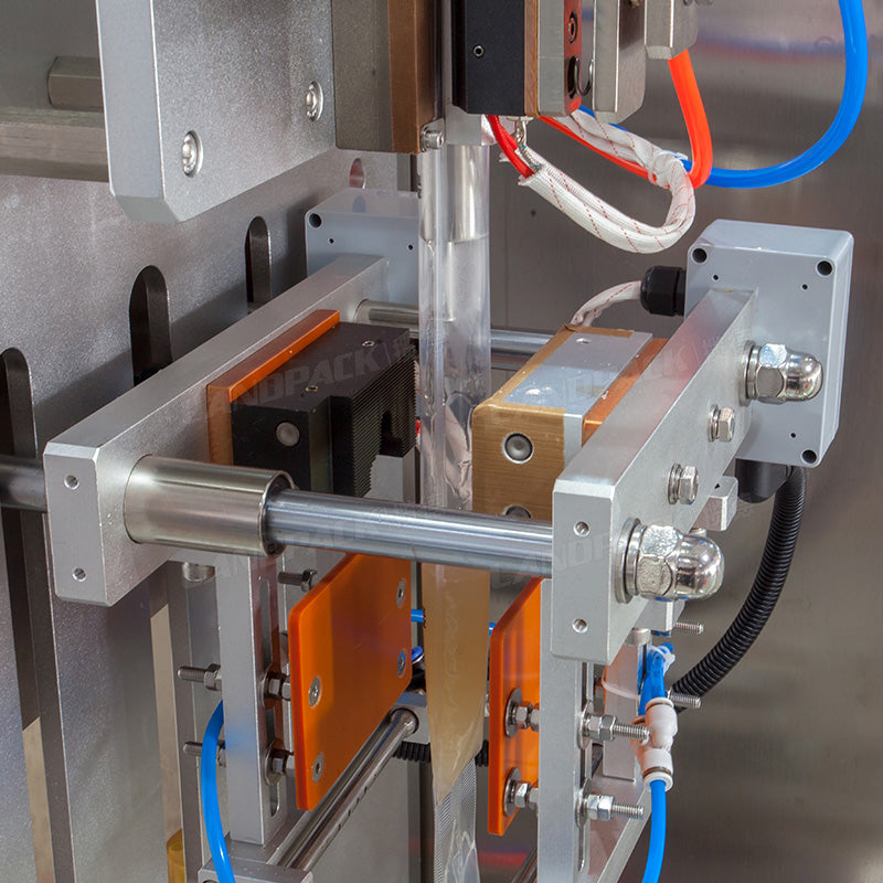 Single Lane Paste Sachet Packing Machine Shaped Pouch Packaging Machine