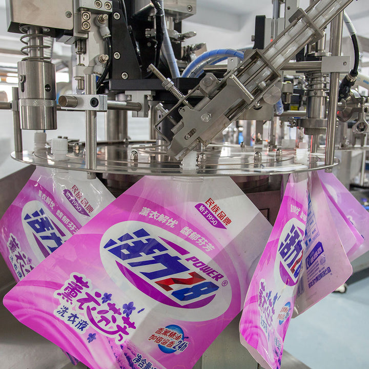 Automatic Spout Pouch Squeeze Pouch Rotary Liquid Filling Capping Machine