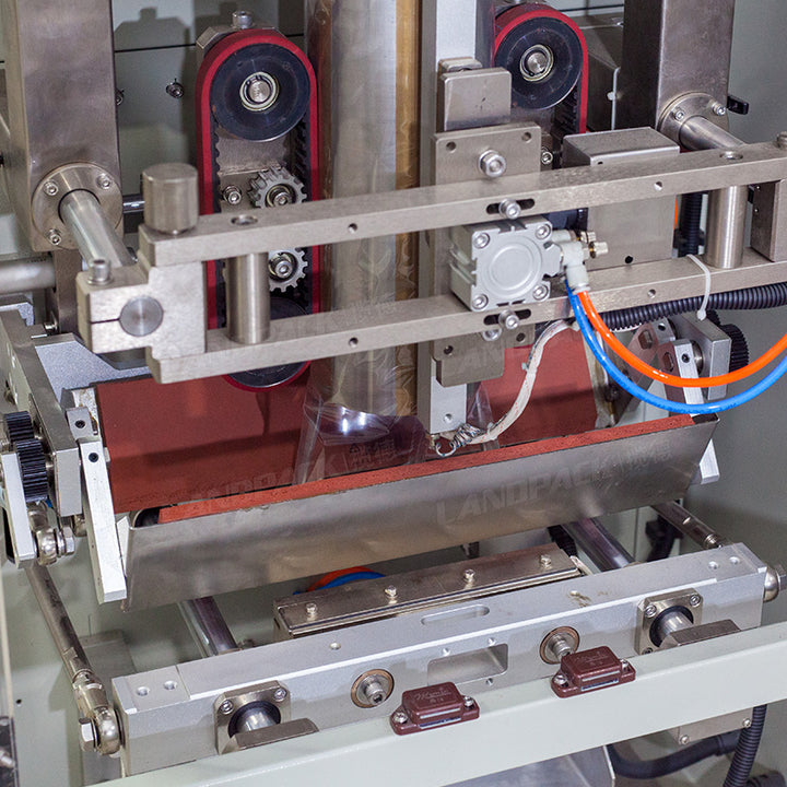 Full Automatic Gasket Bolt Nail Screw Hardware Form Filling Sealing Packing Machine