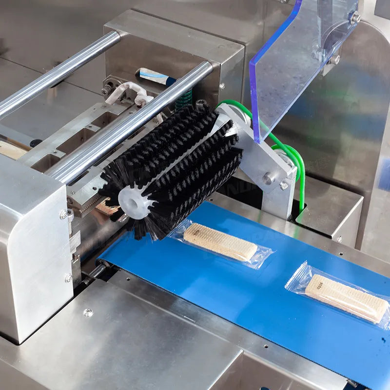 High Speed Wafer Biscuit Packing Machine Bakery Packaging Machine