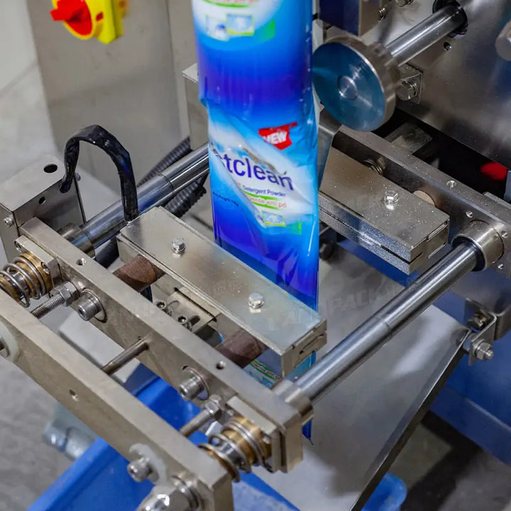 Automatic Detergent Powder Pouch Filling and Sealing Packing System with Four VFFS Machines