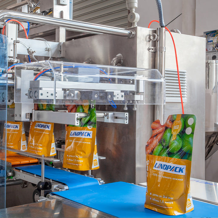 Juice Jelly Horizontal Pouch Packing Machine Spout Pouch Filling and Sealing Machine