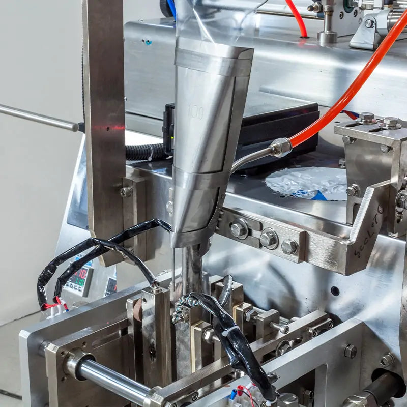 liquid filling and packing machine