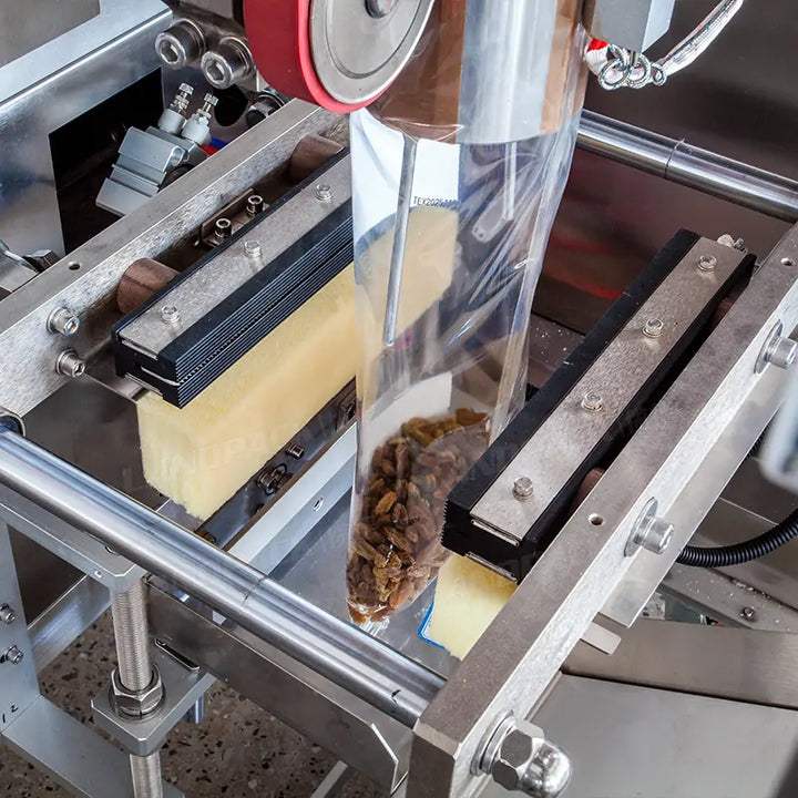 Automatic Roasted Coffee Bean VFFS Weighing Packaging Machine with 14-Head Weigher
