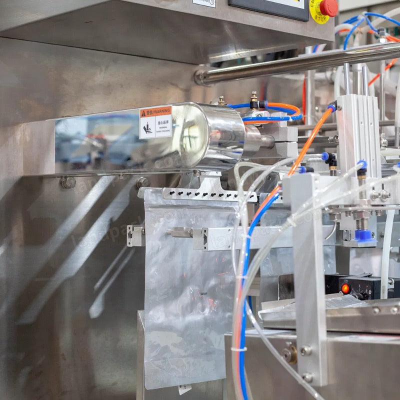 Automatic Horizontal Premade Bag Powder Packing Machine With Spoon Dropping Device