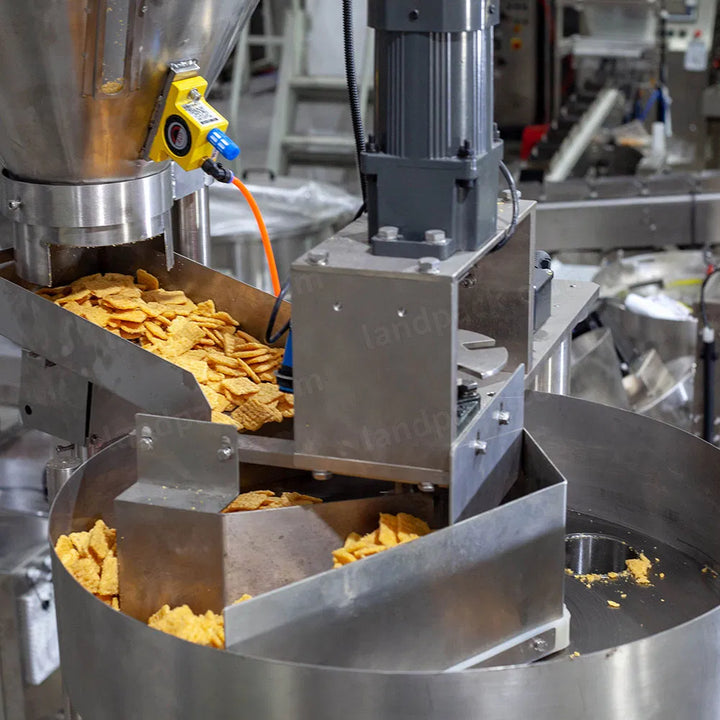 Automatic Cashew Nuts Bean Vertical Snack Food Packing Packaging Machine