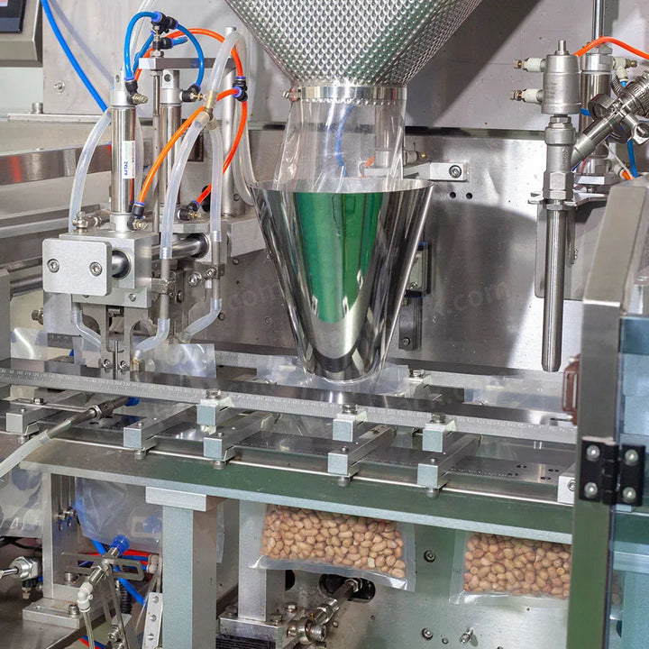 Automatic 4 Heads Linear Weighers Grain Product Premade Pouch Packaging Machine