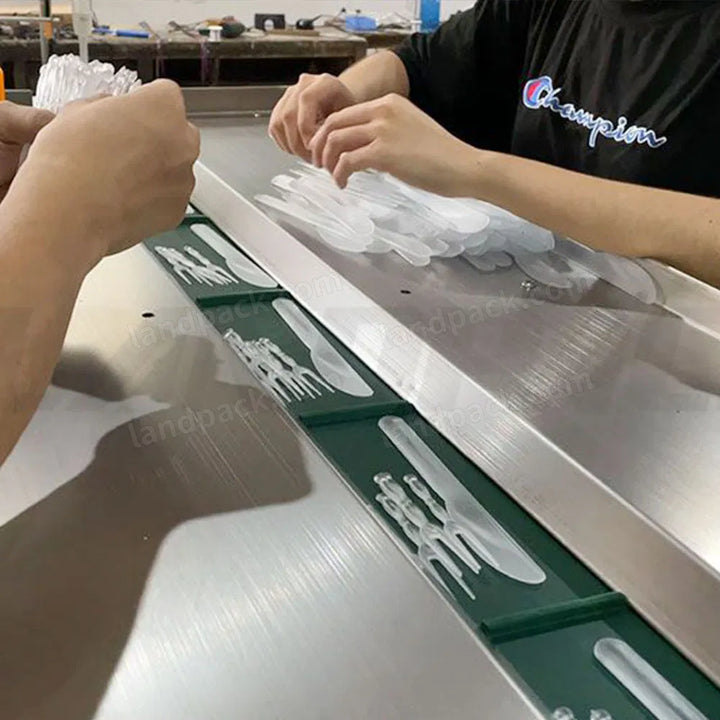 Automatic Disposable Plastic Cutlery Vertical Packing Machine