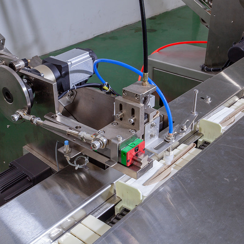 Full Automatic Cutlery Set Packing Machine for Napkin, Spoon, Fork, Knife, and Toothpick
