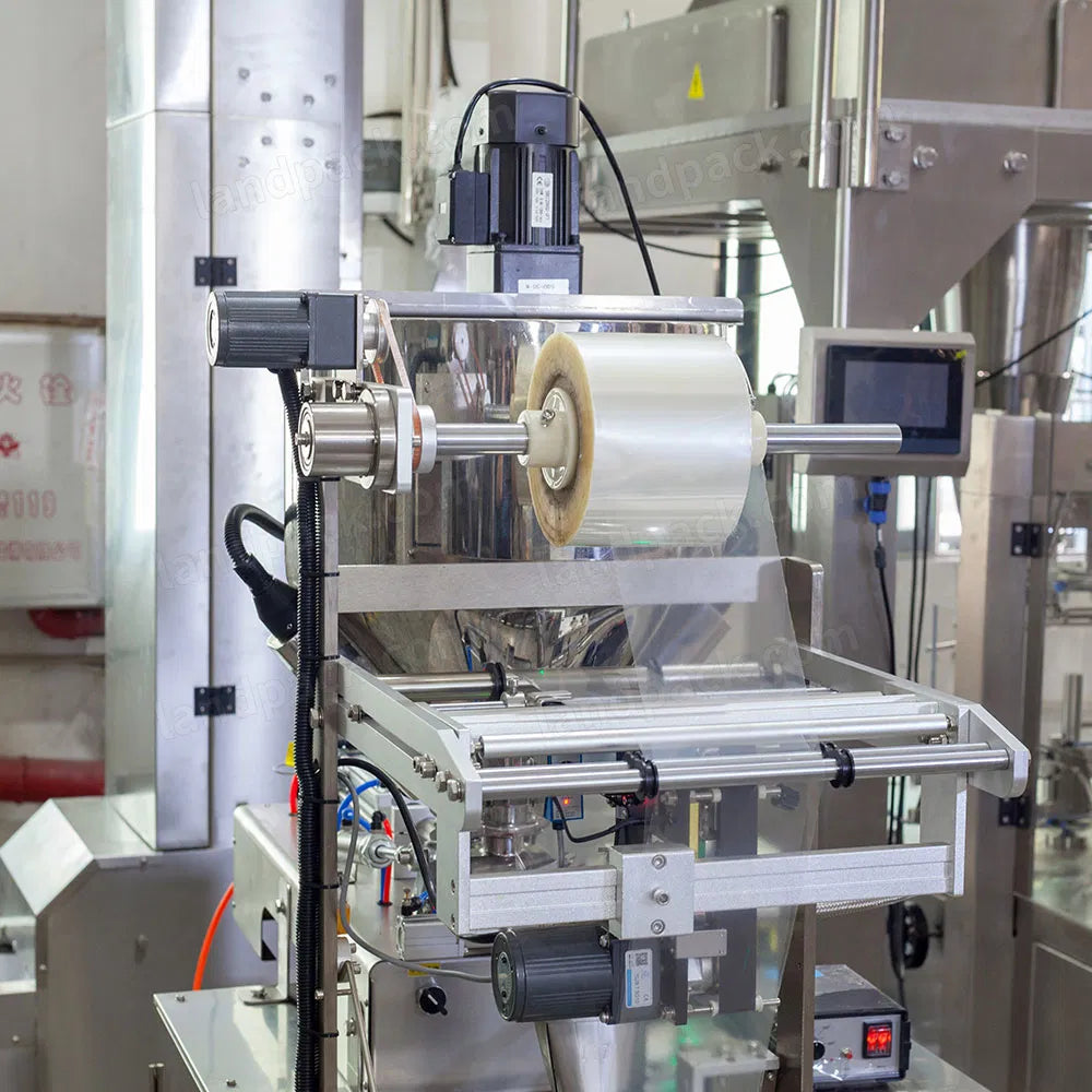 Paching Packaging Machine Multi-Function Liquid Sachet Vertical Packing Machine – Landpack ...