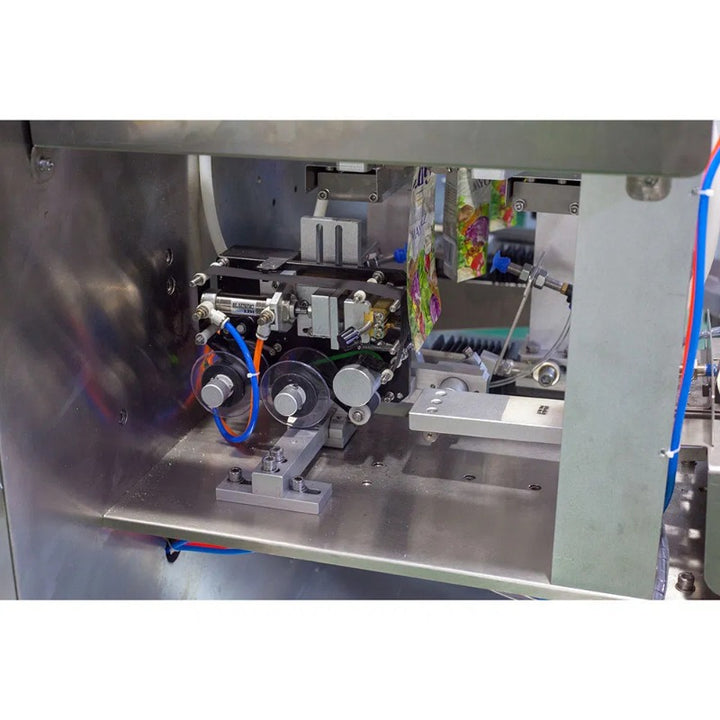 Automatic Liquid Horizontal Premade Stand Up Pouch Doypack Packing Machine