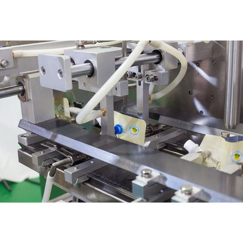 Automatic Liquid Horizontal Premade Stand Up Pouch Doypack Packing Machine