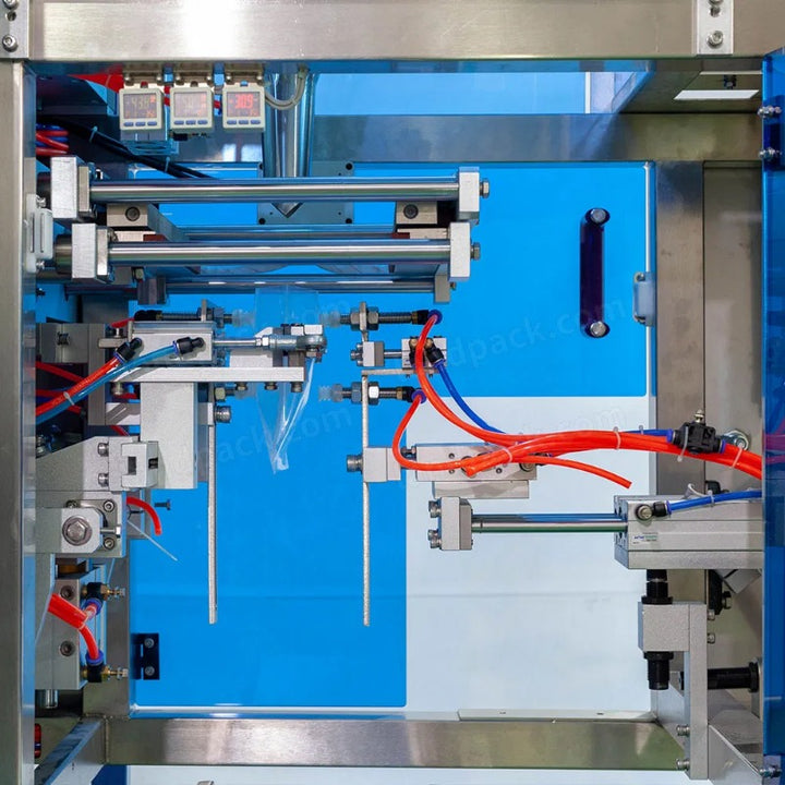 Automatic Granule Vacuum Mini Doypack Packing Machine With Vibrating Feeder