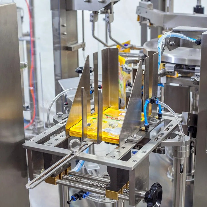 Automatic Liquid Stand Up Pouch Rotary Doypack Packaging Machine